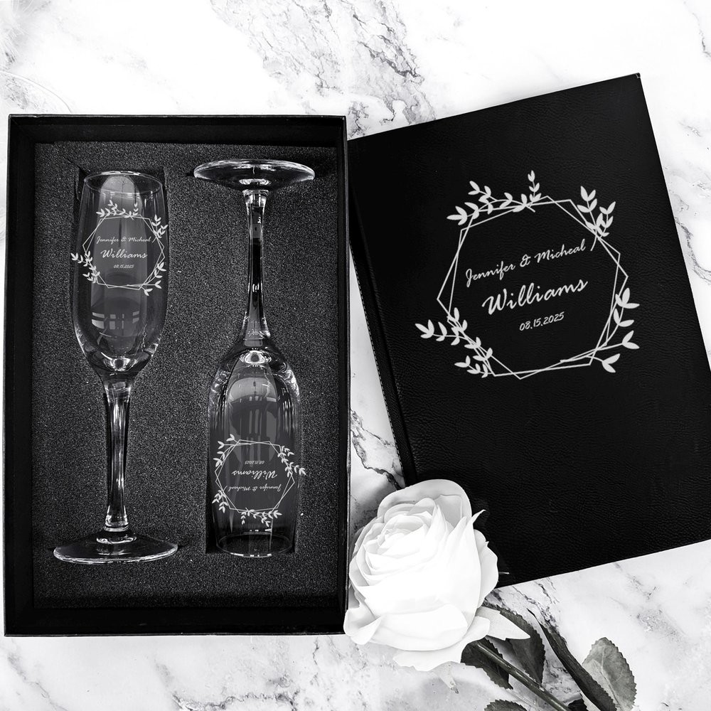 Personalized Champagne Flutes Set of 2 Engraved Wedding Toasting Glasses for Bride and Groom Wedding Decor