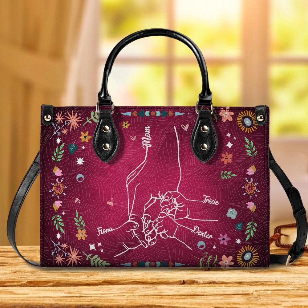 Personalized Mom And Kids Hands Leather Handbags with Kids Name Mother's Day Gift From Daughter Son