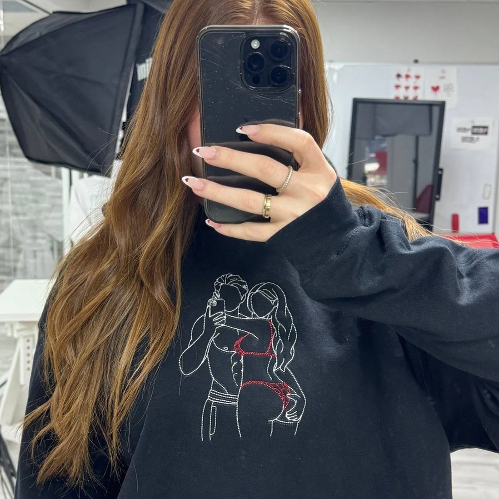 Personalized Embroidered Spicy Portrait Sweatshirt Couple Outline Photo Sweatshirt Anniversary Gift Valentine Gift
