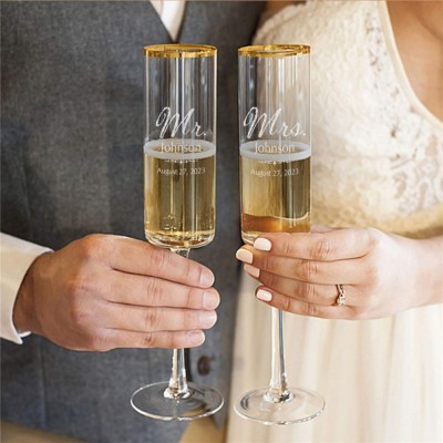 Personalized Champagne Flutes Set of 2 Engraved Wedding Toasting Glasses for Bride and Groom Wedding Decor