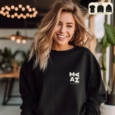 Personalized Mama Sweatshirt Minimalist T-Shirt Modern Mama Hoodie with Kids Name Birth Year Shirt Mothers Day Gifts