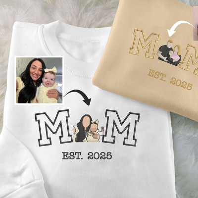 Personalized Embroidered Mama Portrait Sweatshirt with Kids Name on Sleeve New Mom Drawing Sketch Sweatshirt Mothers Day Gifts